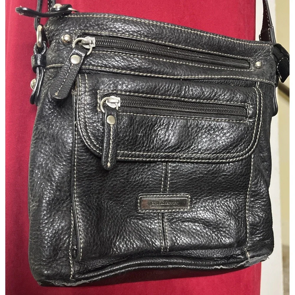 Croft & Barrow Black Pebbled Leather Multi-Pocket Crossbody Shoulder Bag